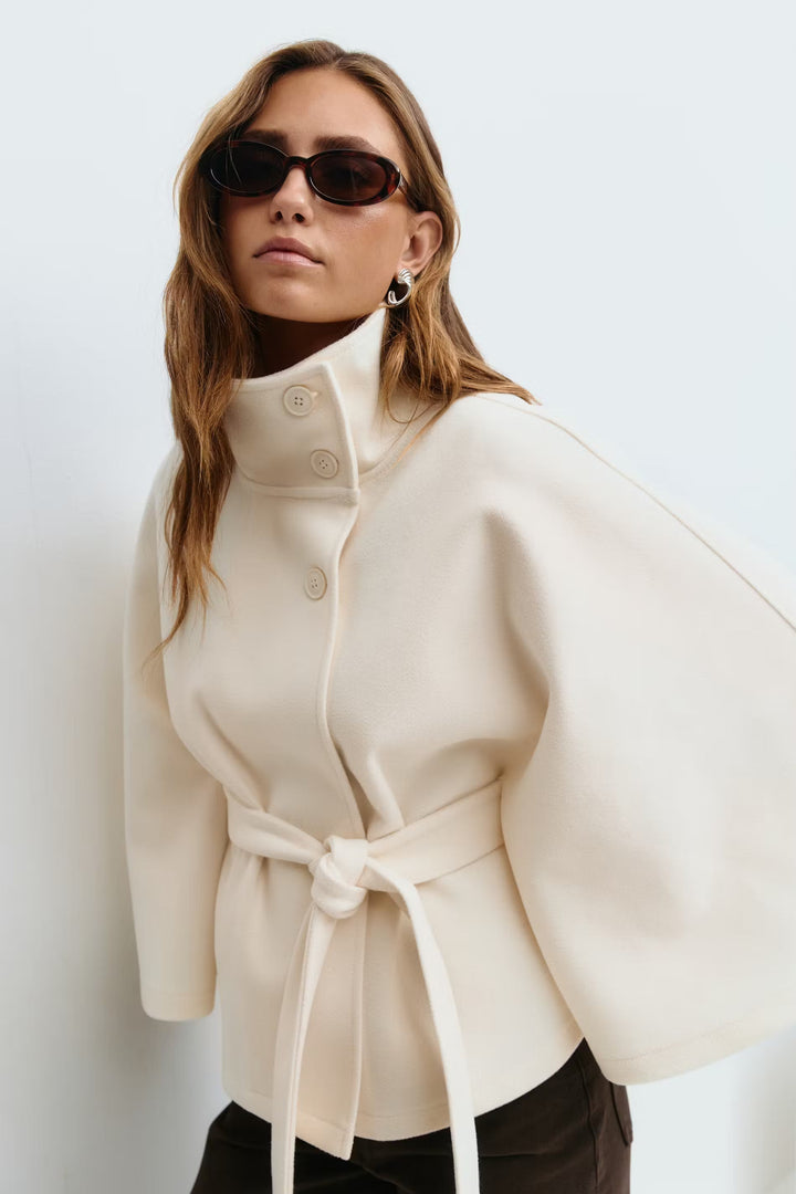 Karolina | Elegancka Peleryna Damska z Paskiem