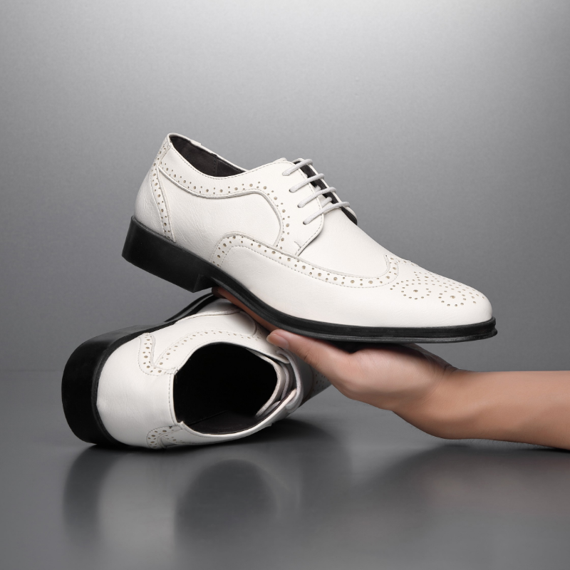Męskie skórzane buty casual z wycinanym zdobieniem