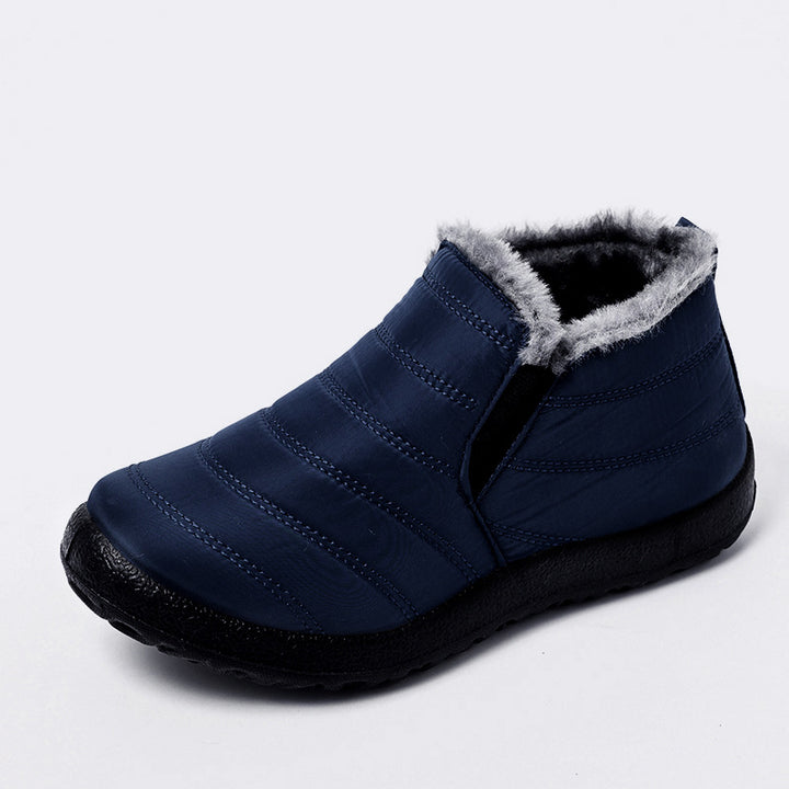 Męskie zimowe buty śniegowce za kostkę w kolorze czarnym