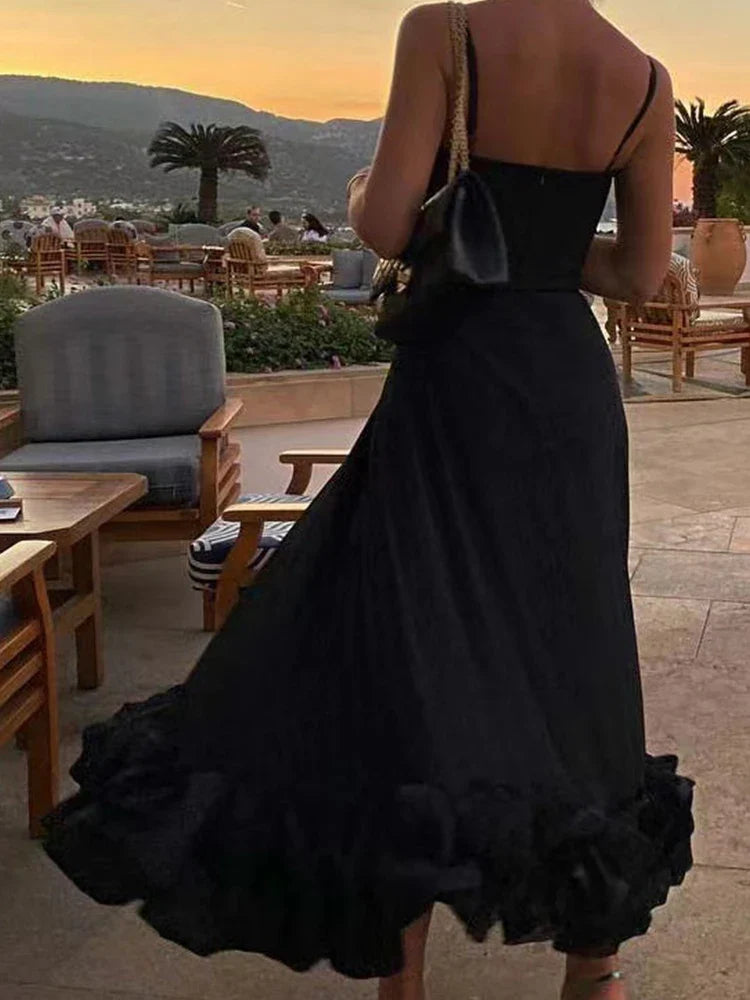 Renata | Elegancka sukienka na ramiączkach z falbanami