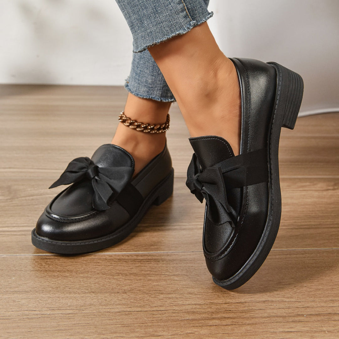 Damskie loafersy z kokardką na platformie, czarne
