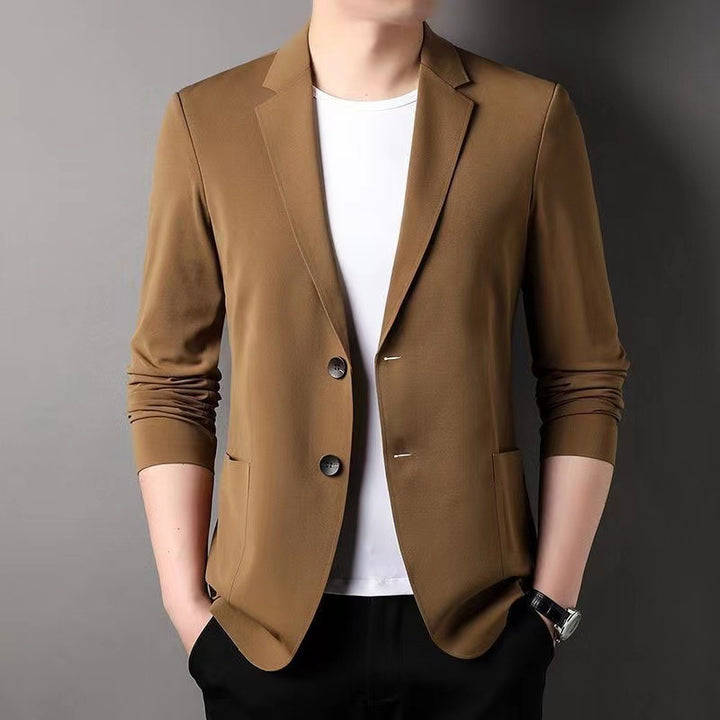 Męska marynarka slim fit w kolorze czarnym
