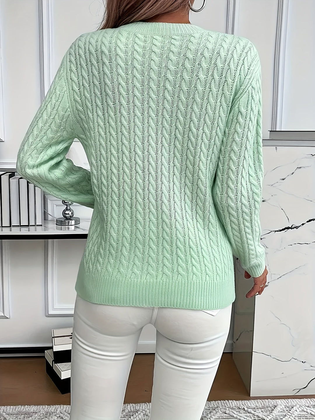 Iga | Damski sweter w warkoczowy splot